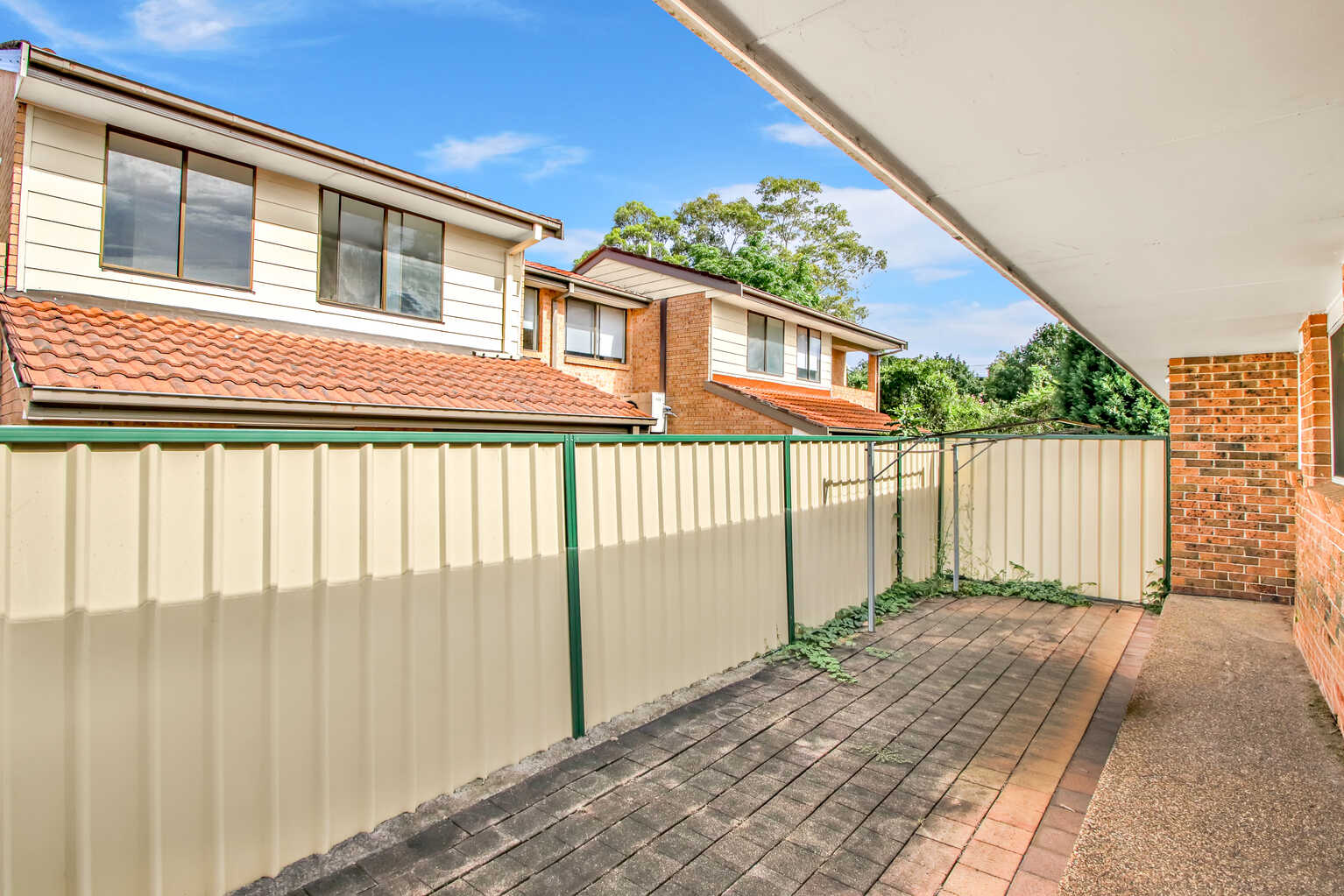 8/19 Fifth Avenue Blacktown 8/19 Fifth Avenue Blacktown
