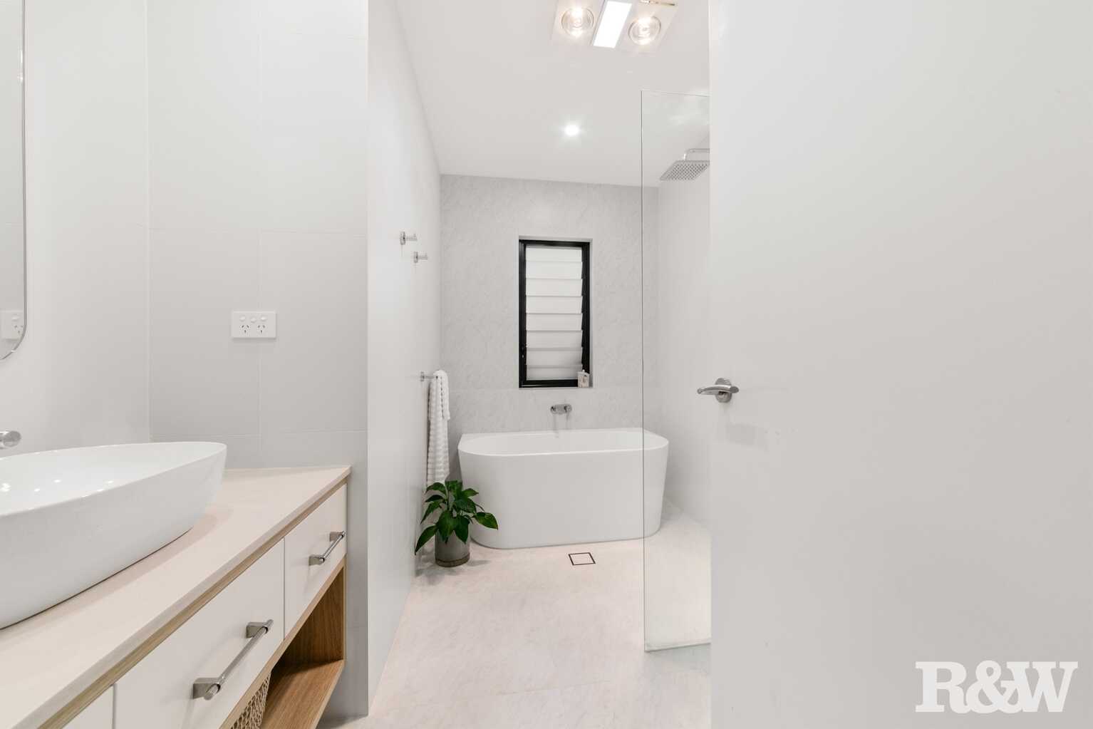 23A Telopea Street Booker Bay 23A Telopea Street Booker Bay