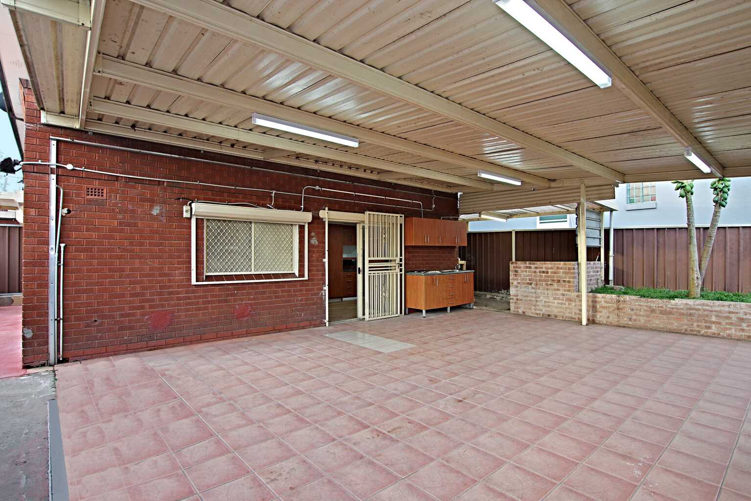 122a Derria Street Canley Heights 122a Derria Street Canley Heights