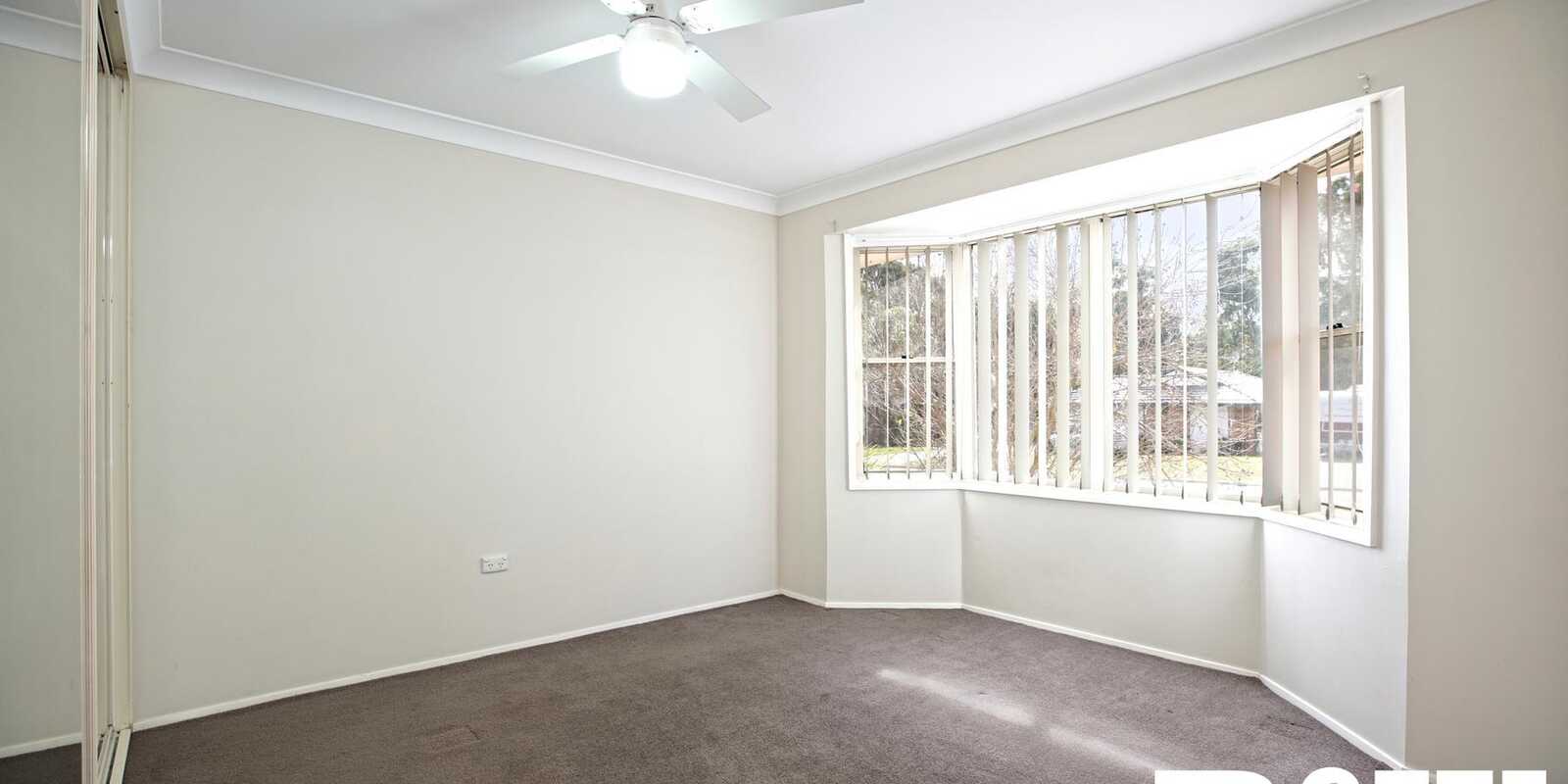24 Shakespeare Drive St Clair 24 Shakespeare Drive St Clair