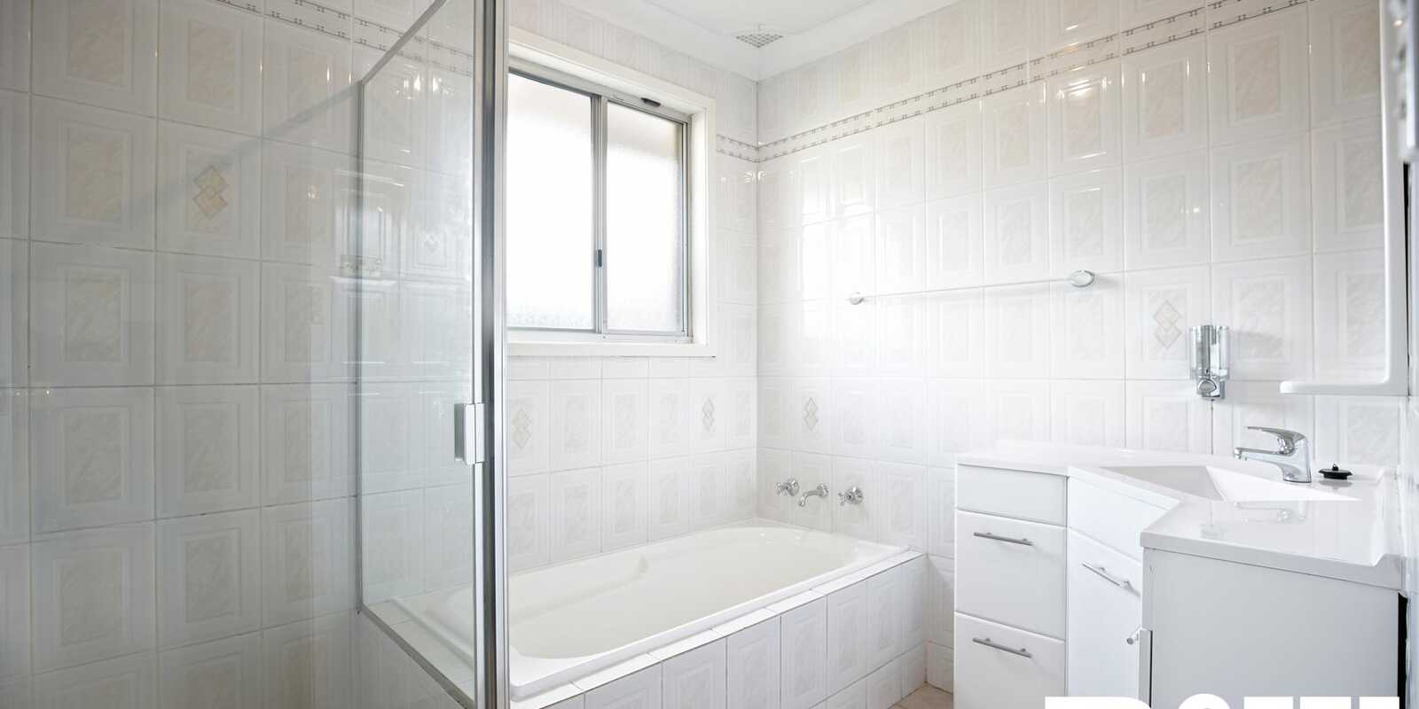 24 Shakespeare Drive St Clair 24 Shakespeare Drive St Clair