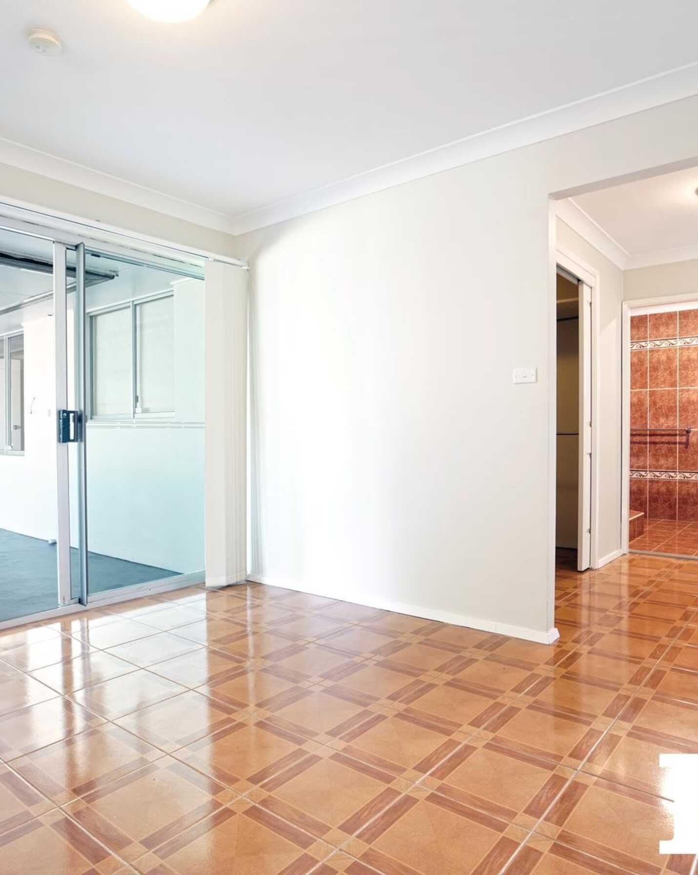 24 Shakespeare Drive St Clair, Clair - Thumbnail 6