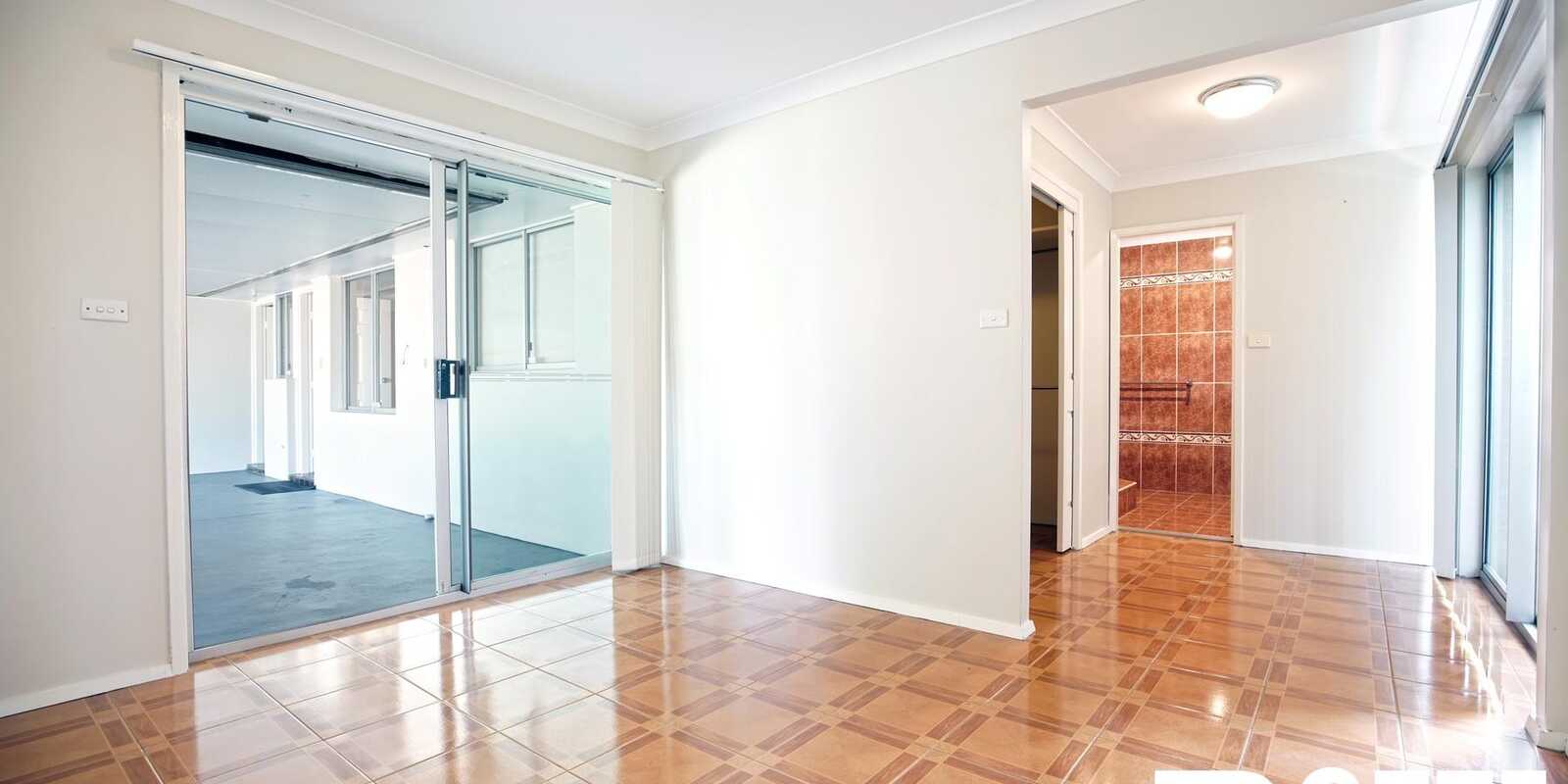 24 Shakespeare Drive St Clair 24 Shakespeare Drive St Clair