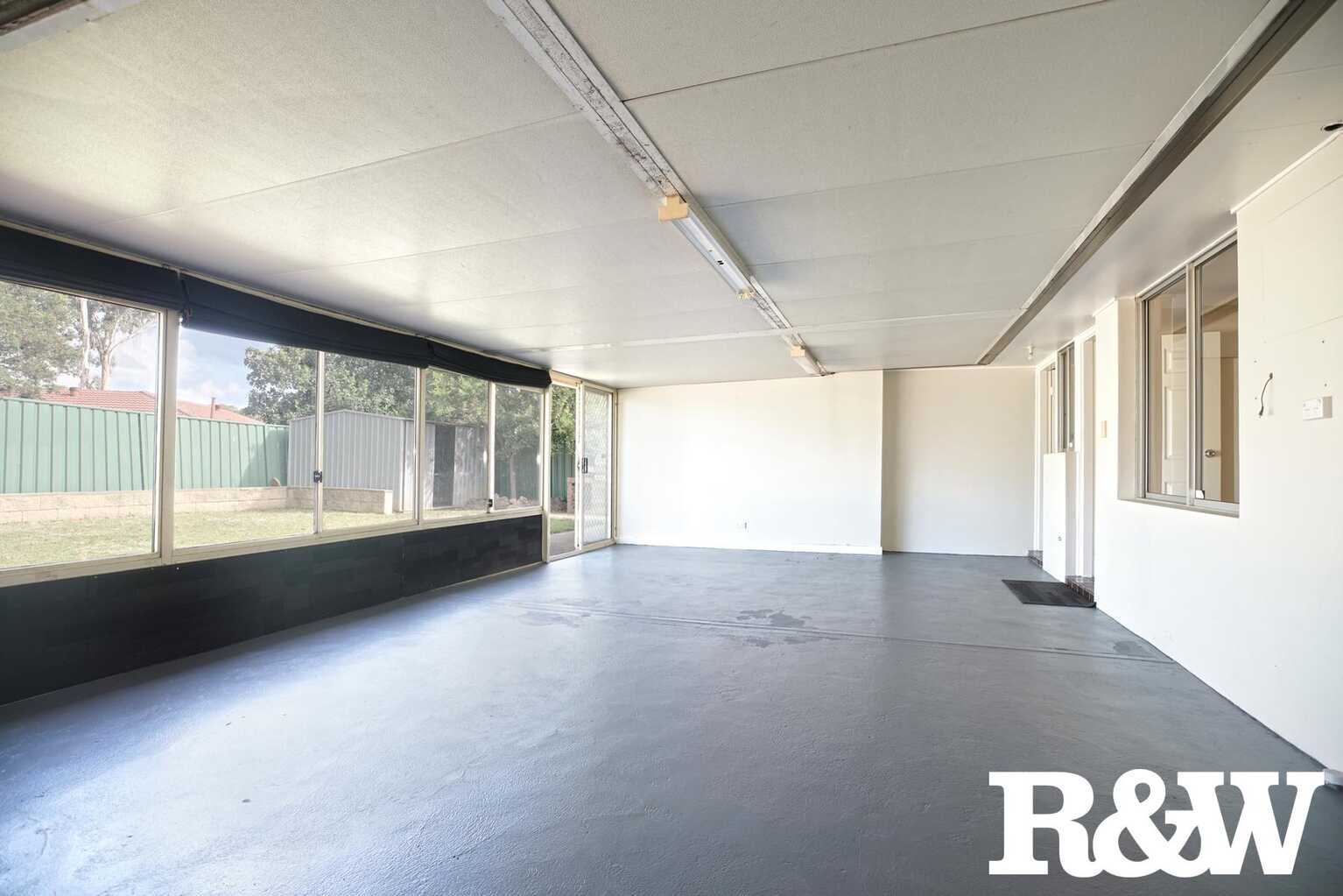 24 Shakespeare Drive St Clair 24 Shakespeare Drive St Clair