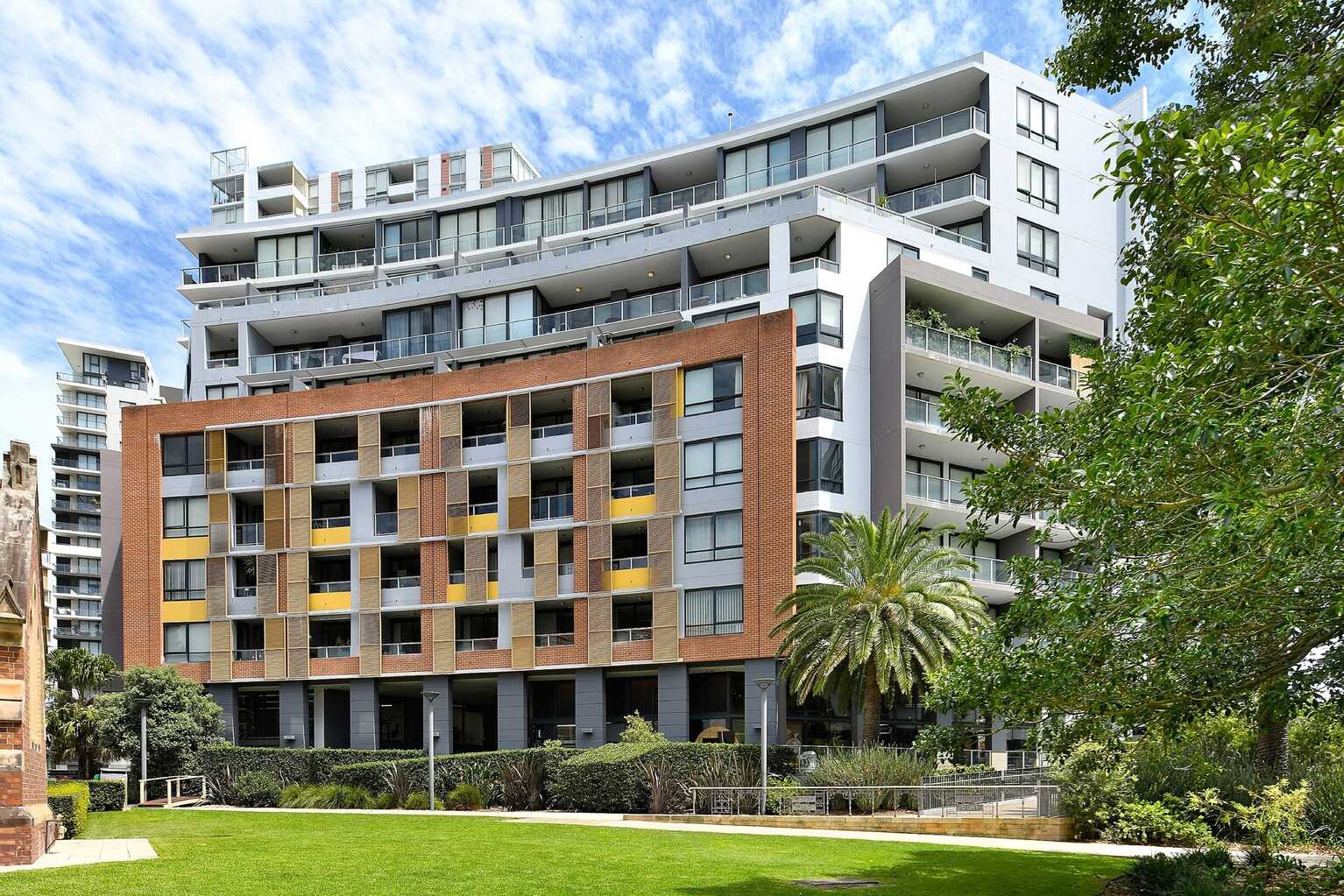 701/8 Brodie Spark Drive Wolli Creek
