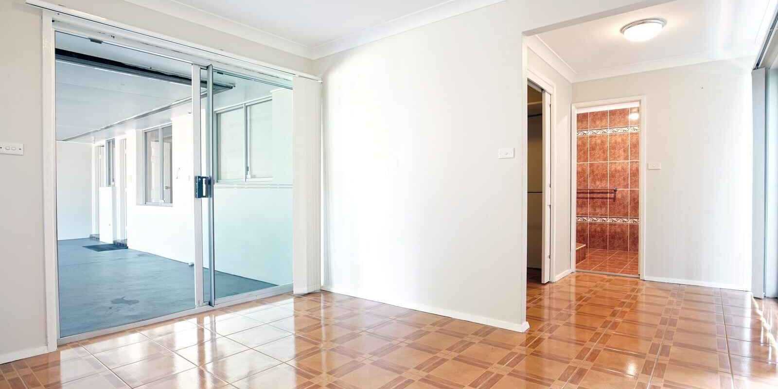 24 Shakespeare Drive St Clair 24 Shakespeare Drive St Clair