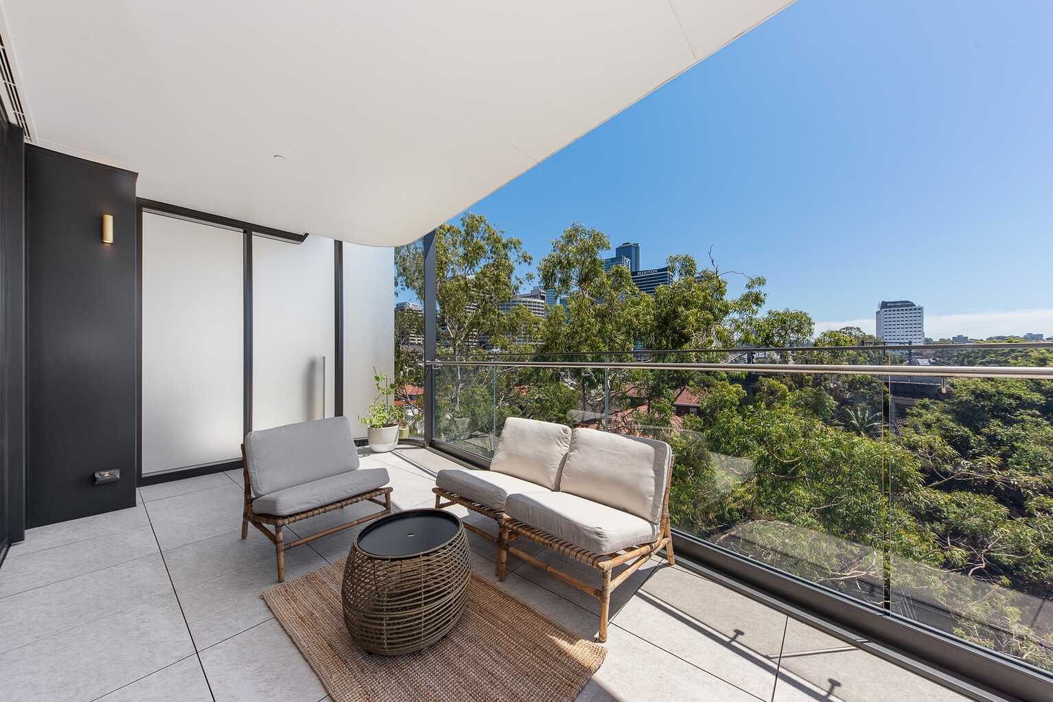 504/61 Lavender Street Milsons Point