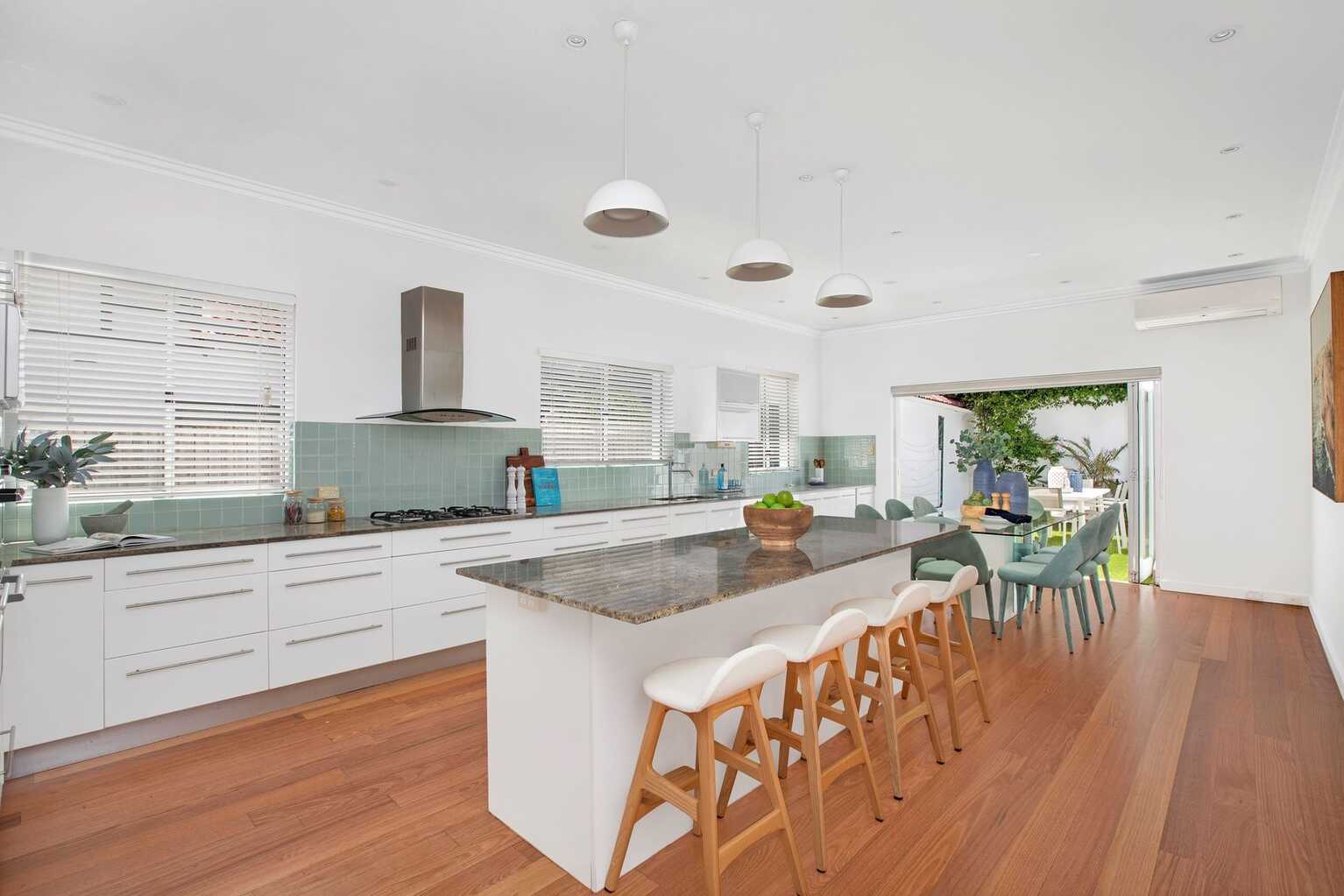 28 Mitchell Street North Bondi 28 Mitchell Street North Bondi