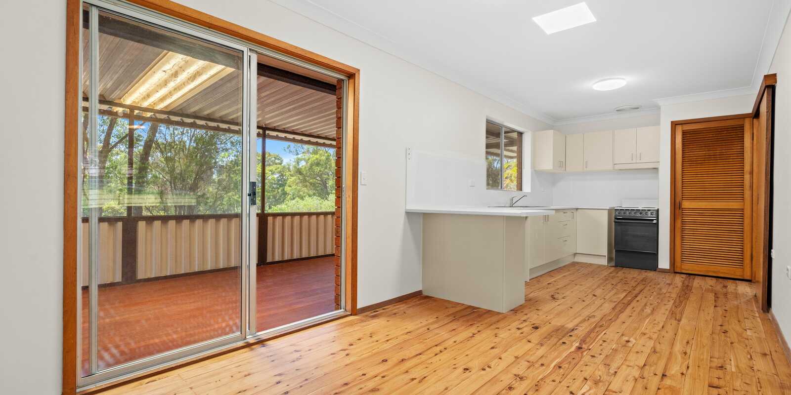 7 Nari Avenue Point Clare 7 Nari Avenue Point Clare