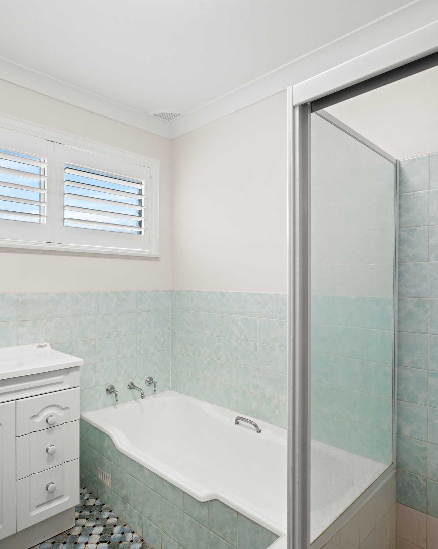 7 Nari Avenue Point Clare, Clare - Thumbnail 8