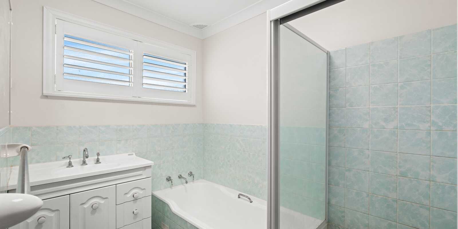 7 Nari Avenue Point Clare 7 Nari Avenue Point Clare