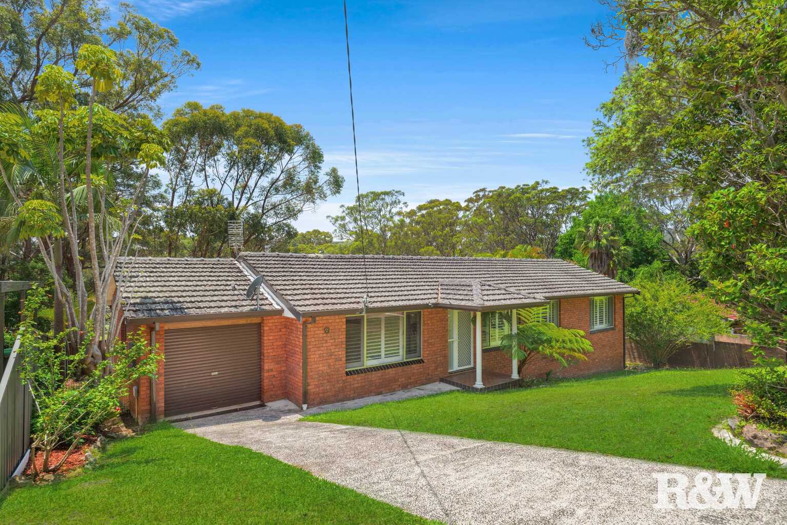 7 Nari Avenue Point Clare 7 Nari Avenue Point Clare