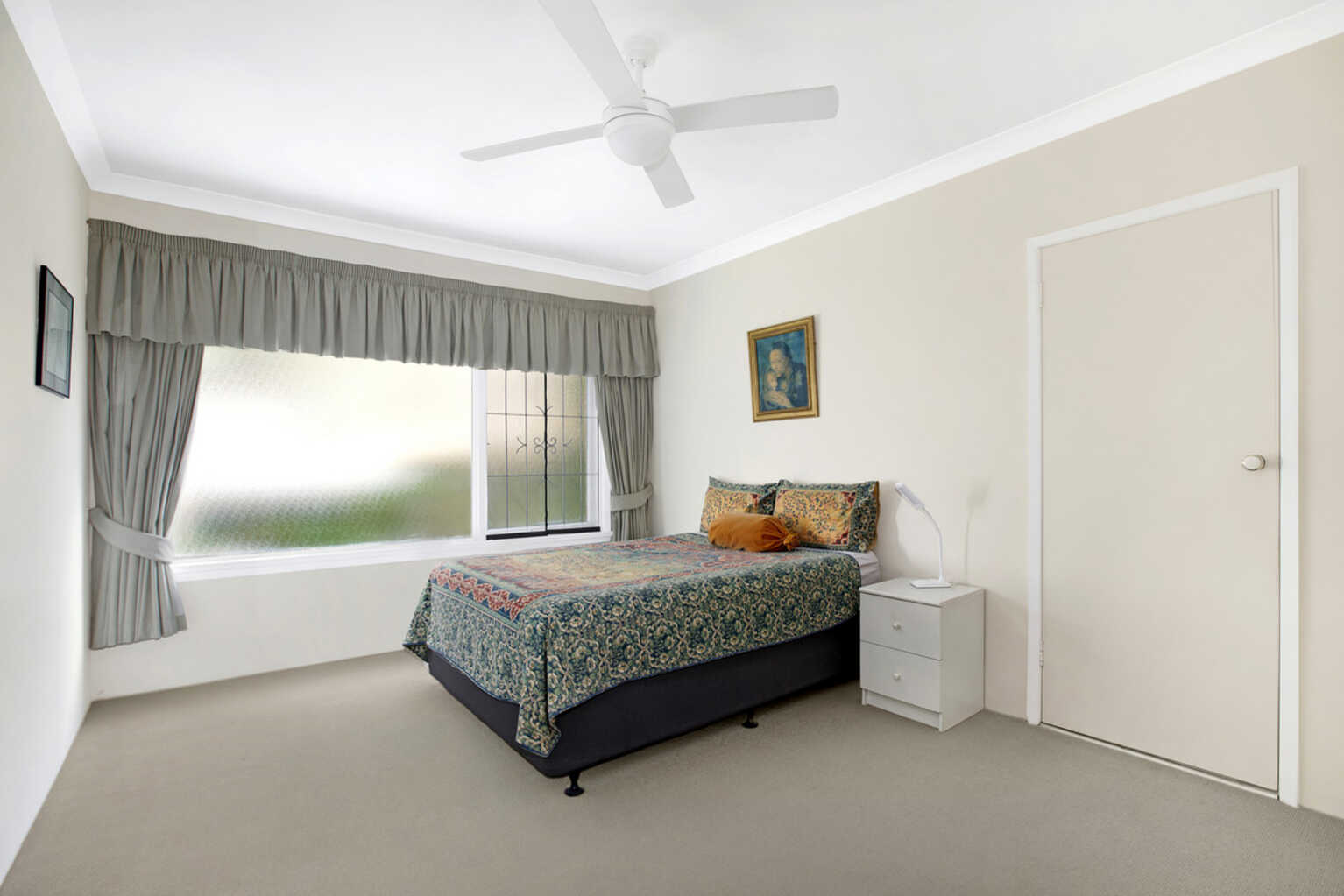 2/6 Rose Crescent Mosman