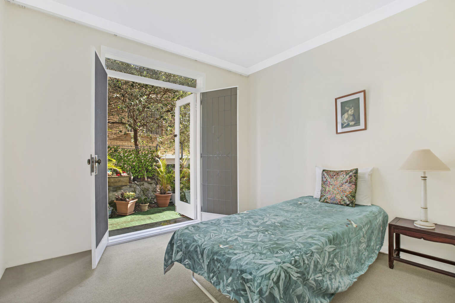 2/6 Rose Crescent Mosman