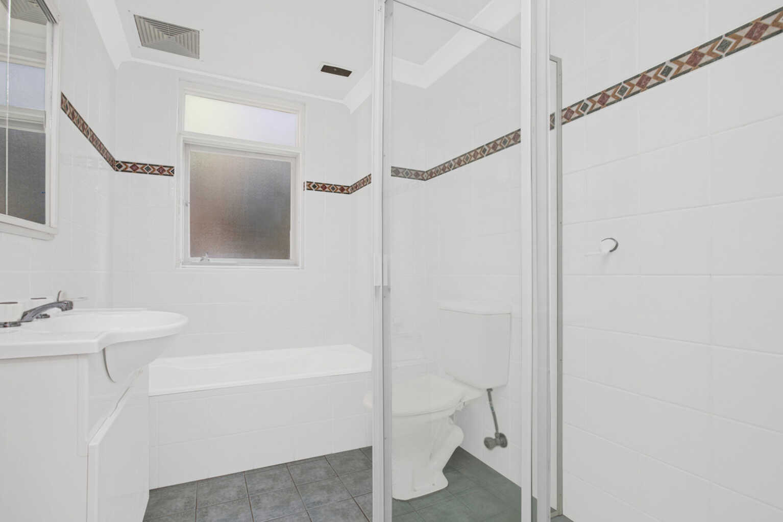 2/6 Rose Crescent Mosman