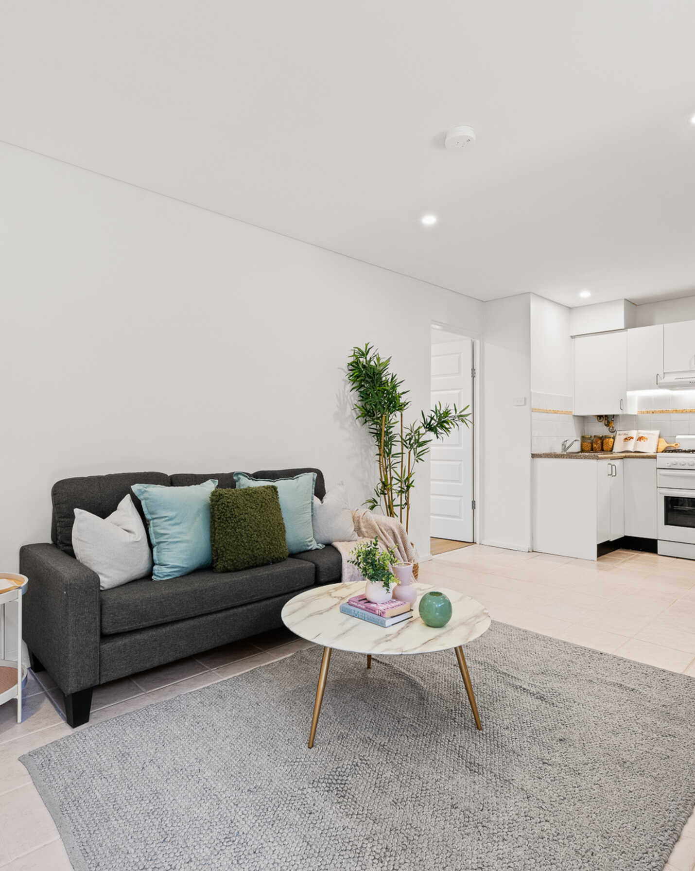 9/13-15 Glen Street Marrickville, Marrickville - Thumbnail 2