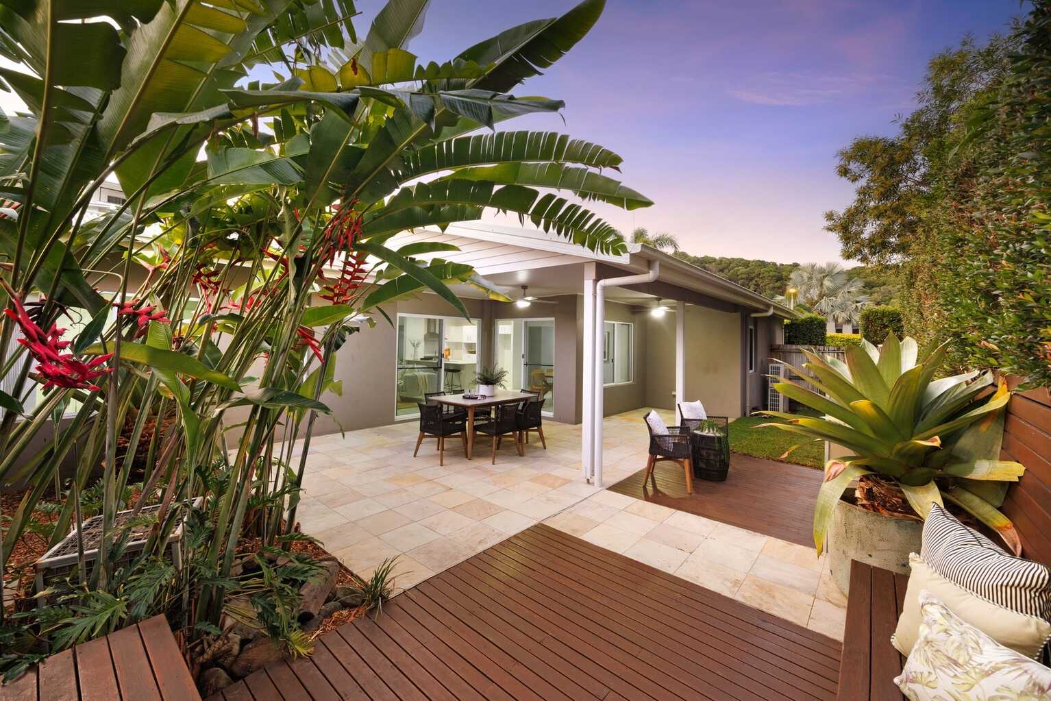 24 Donegal Drive Yaroomba 24 Donegal Drive Yaroomba