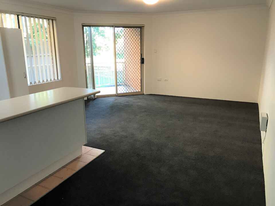 2/31 Central Coast Highway West Gosford