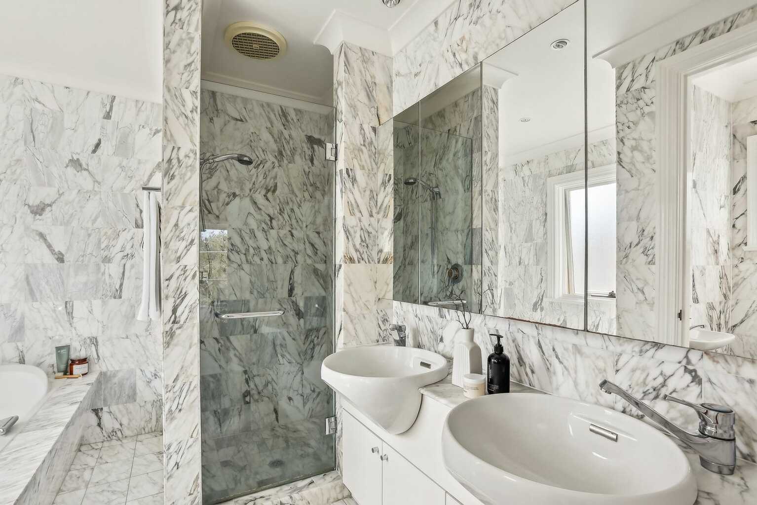 27 Waverley Crescent Bondi Junction 27 Waverley Crescent Bondi Junction
