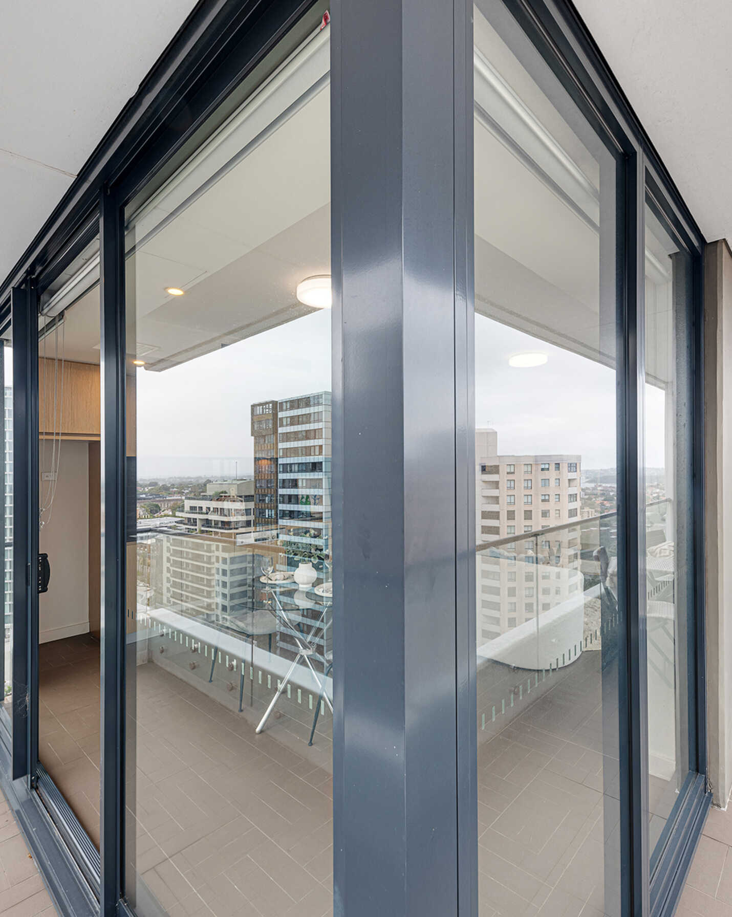 1907/138 Walker Street North Sydney, Sydney - Thumbnail 8