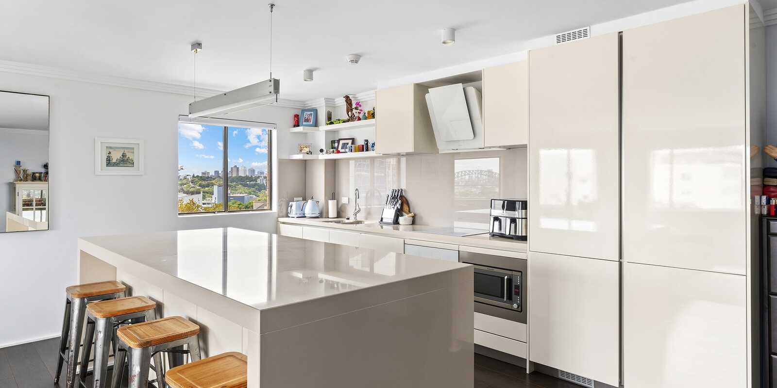 27/204 Victoria Street Potts Point
