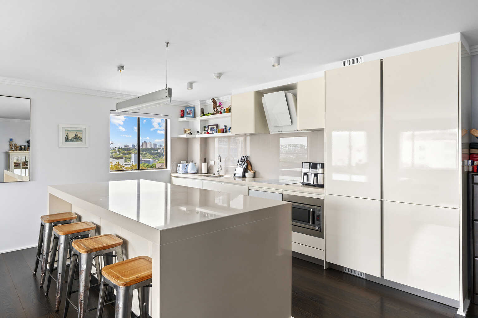 27/204 Victoria Street Potts Point