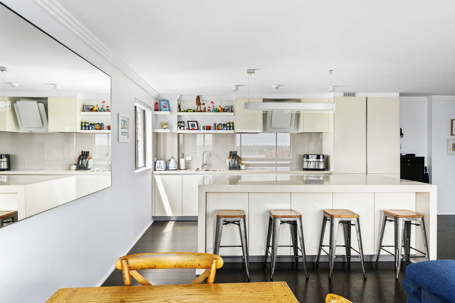 27/204 Victoria Street Potts Point