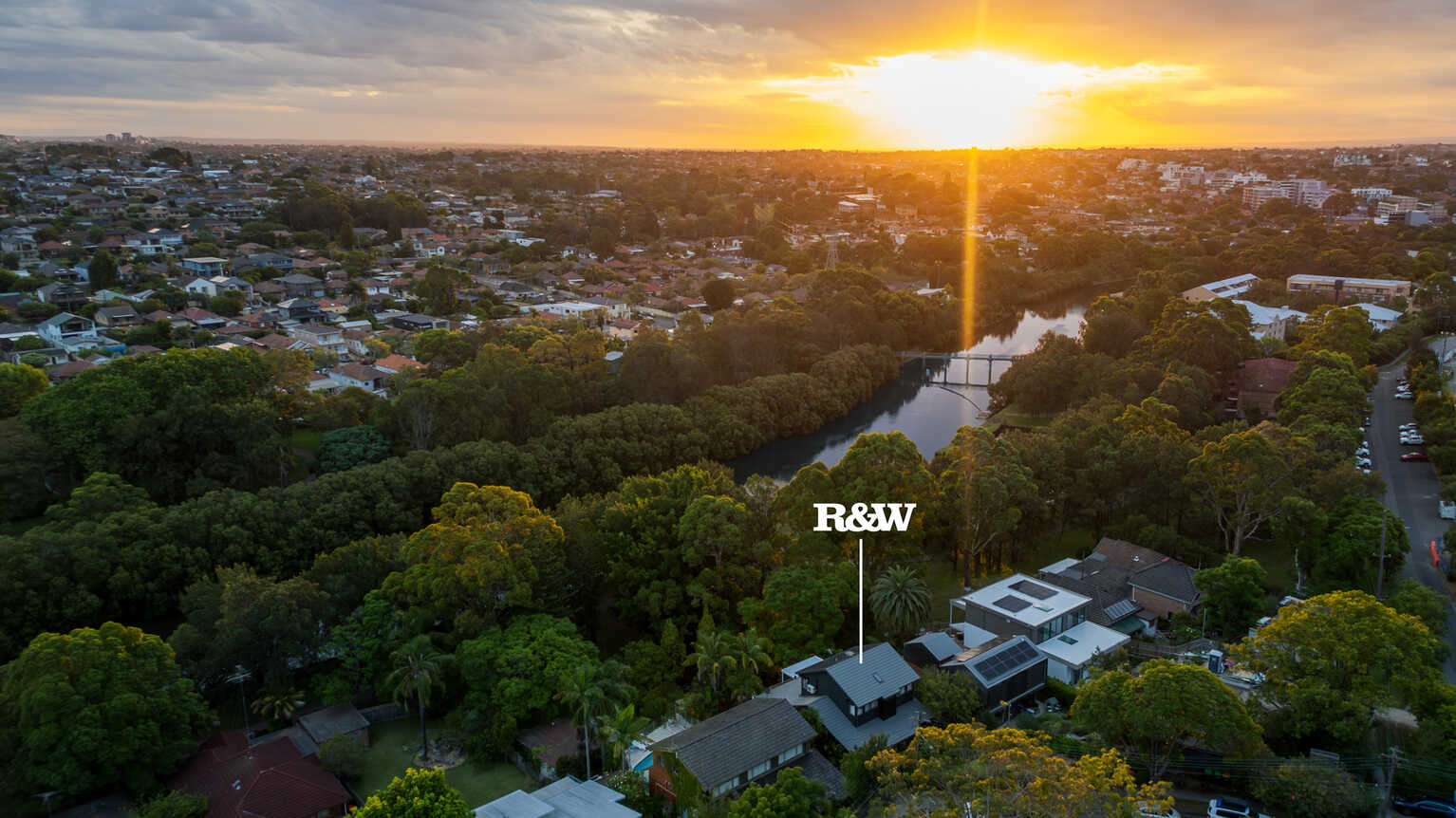 28 Hurlstone Avenue Hurlstone Park