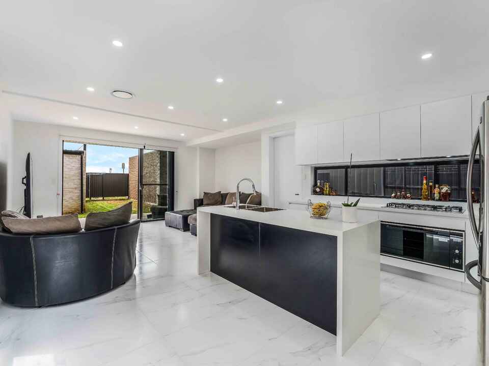 299 Seventh Avenue Austral
