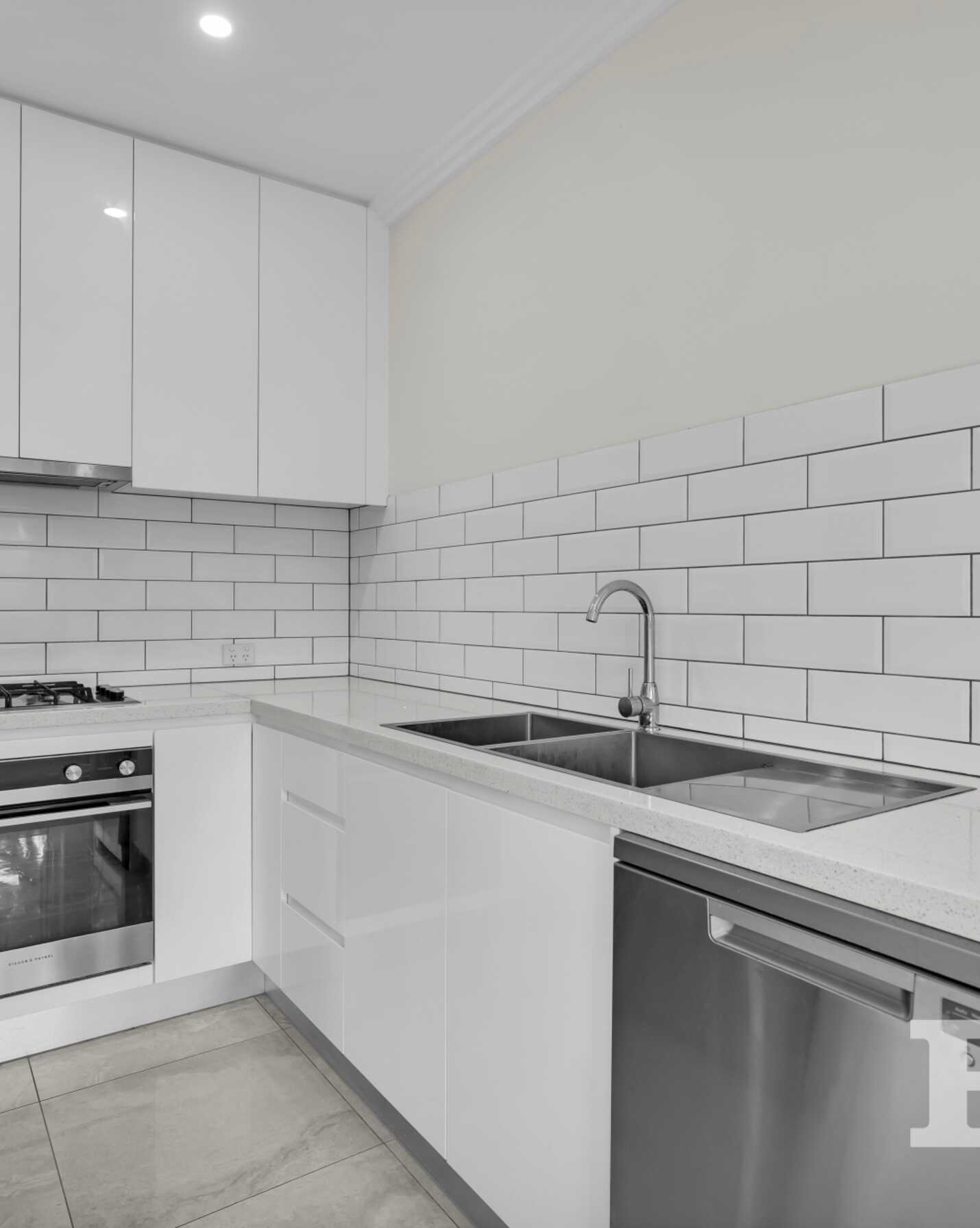 5/6 Holland Crescent Casula, Casula - Thumbnail 5