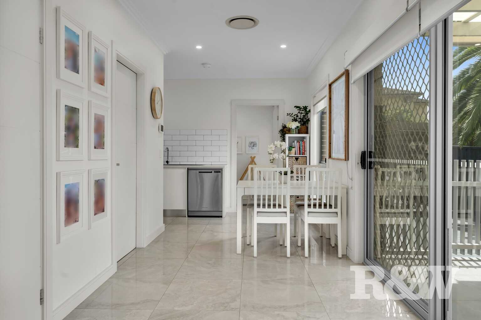 5/6 Holland Crescent Casula 5/6 Holland Crescent Casula