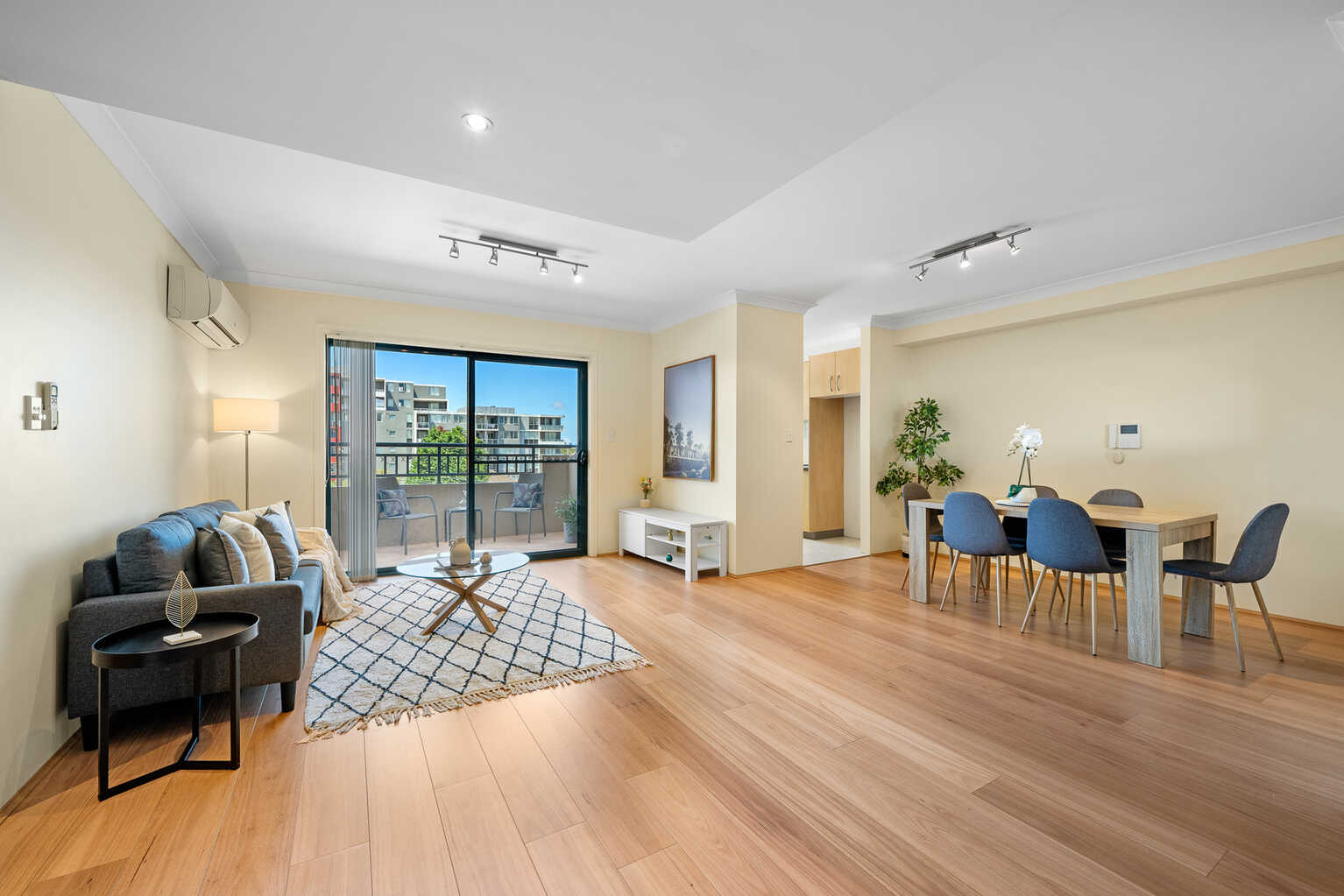 8/338 Canterbury Road Canterbury