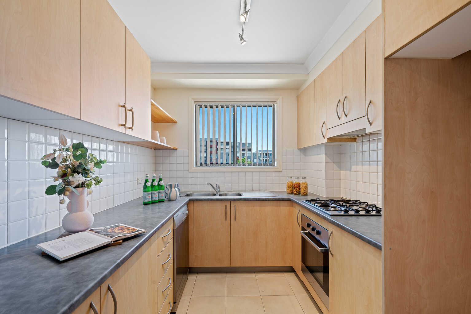 8/338 Canterbury Road Canterbury