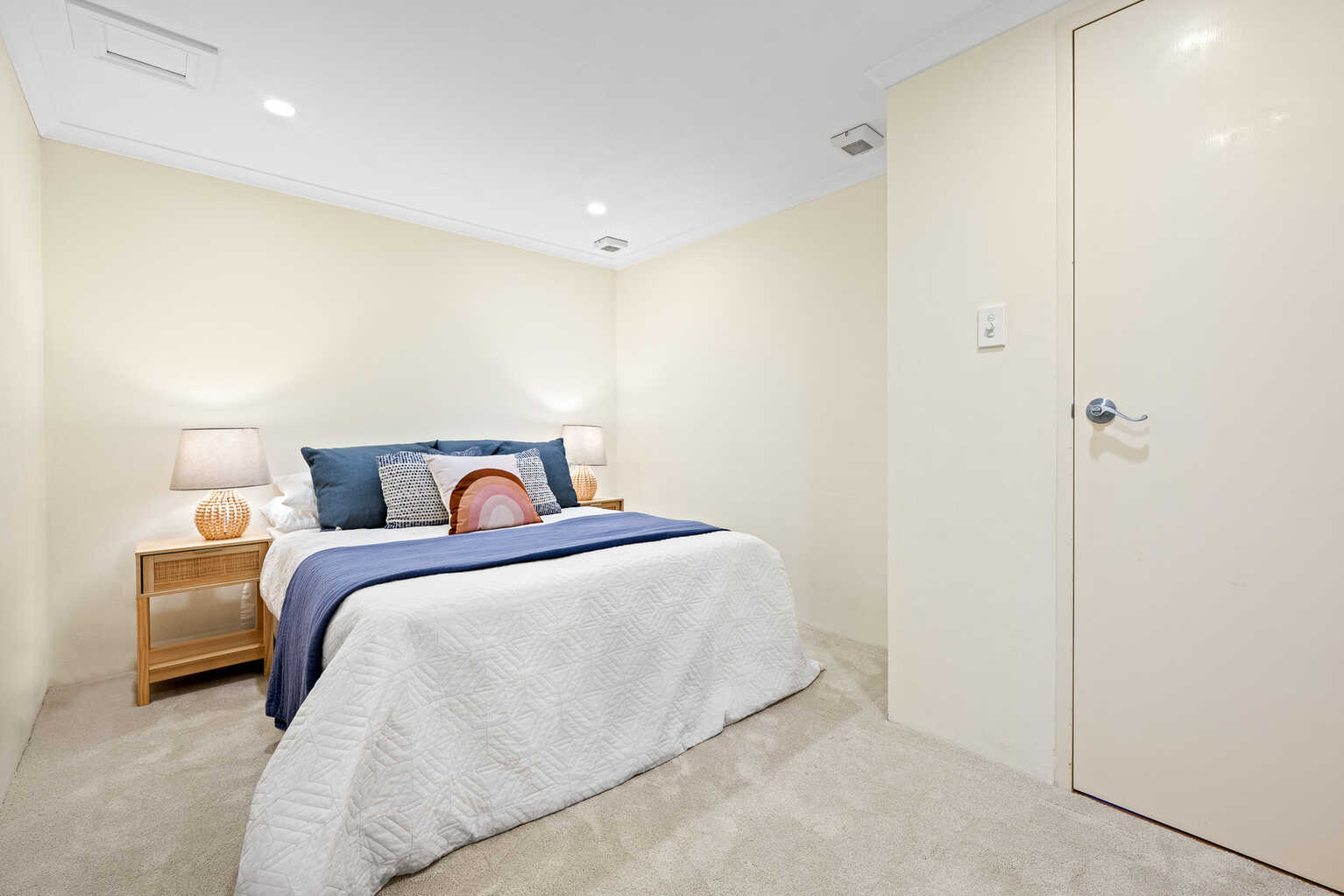 8/338 Canterbury Road Canterbury