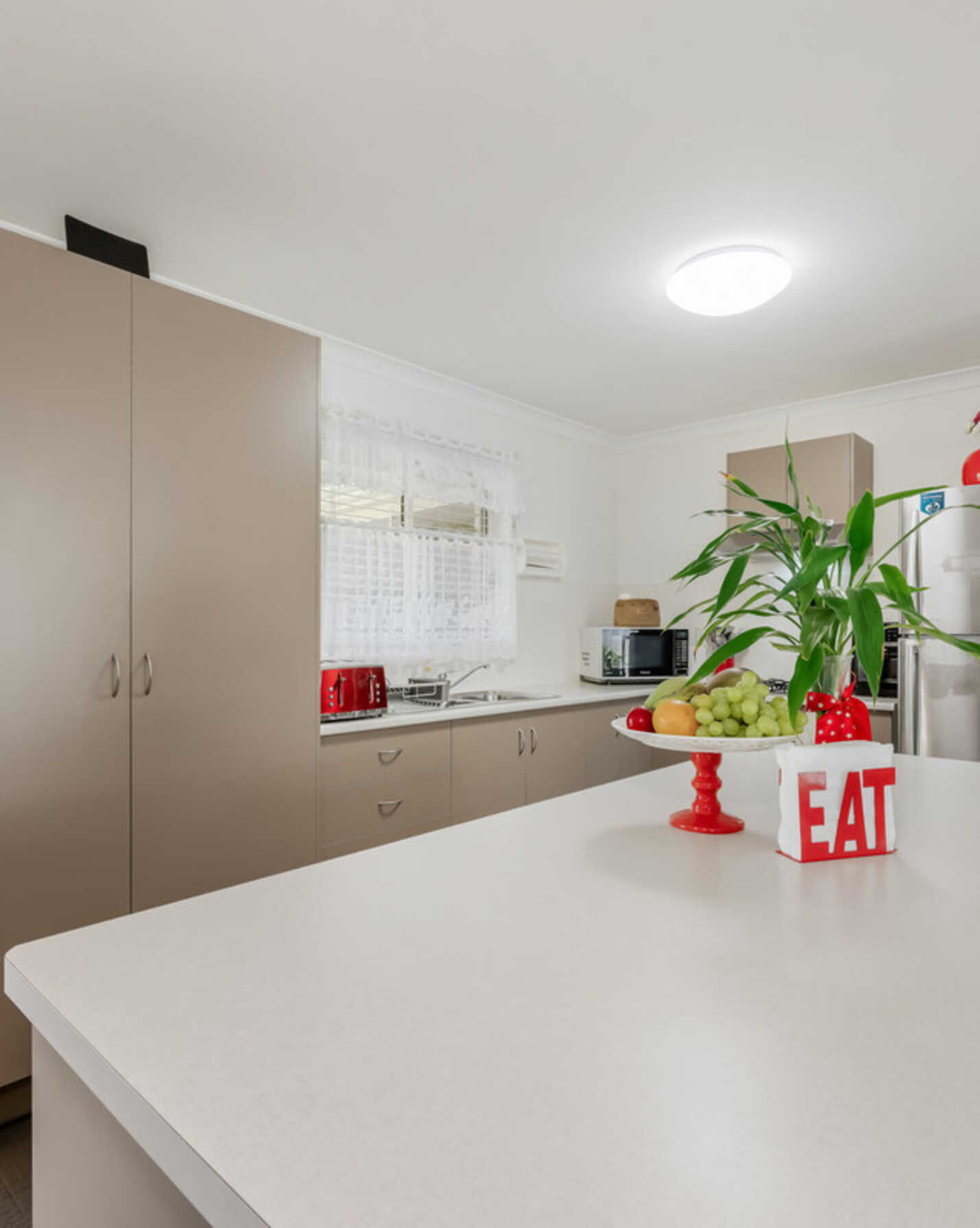 24 Malvern Drive Moore Park Beach, Beach - Thumbnail 7