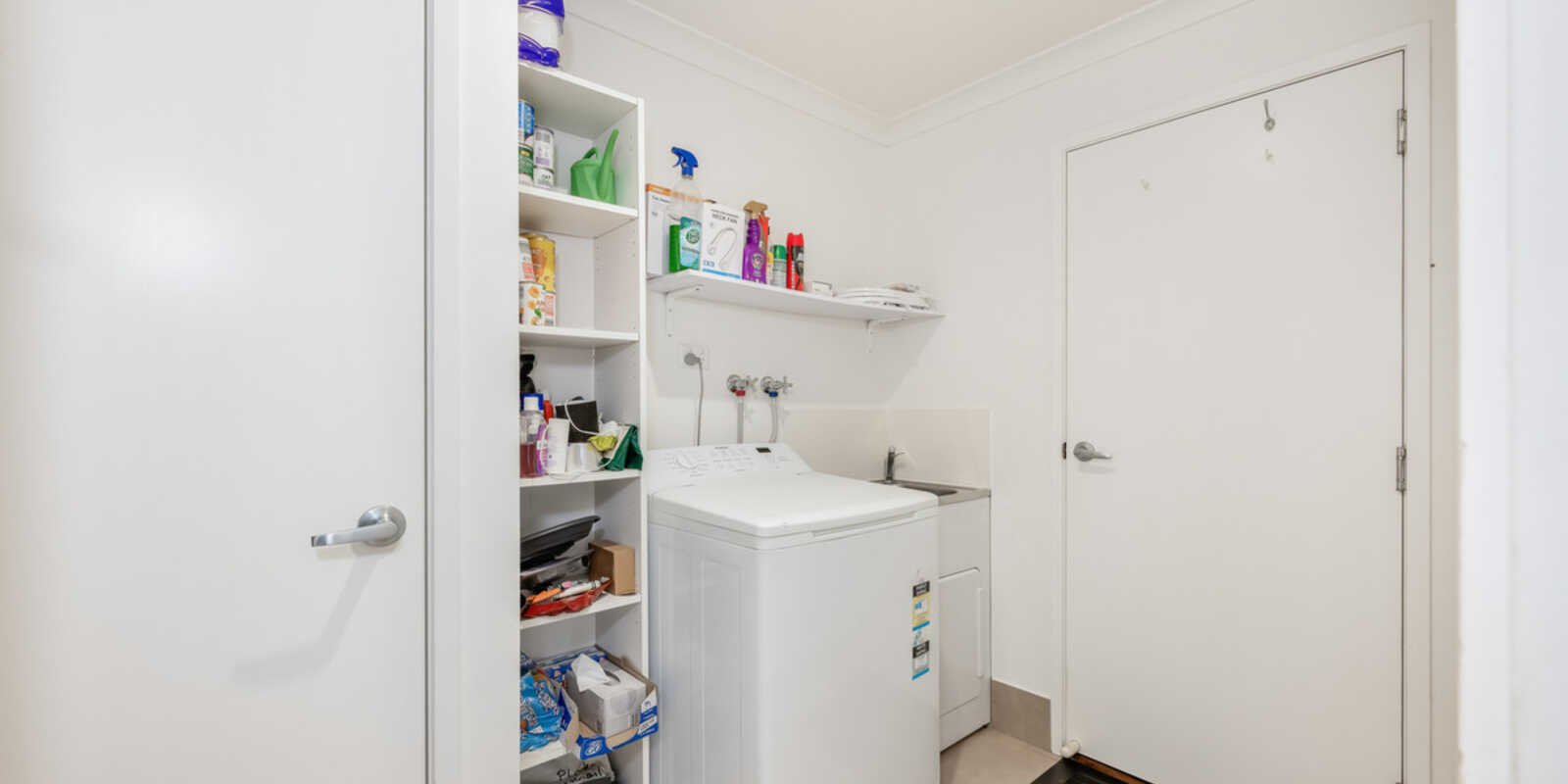 24 Malvern Drive Moore Park Beach 24 Malvern Drive Moore Park Beach
