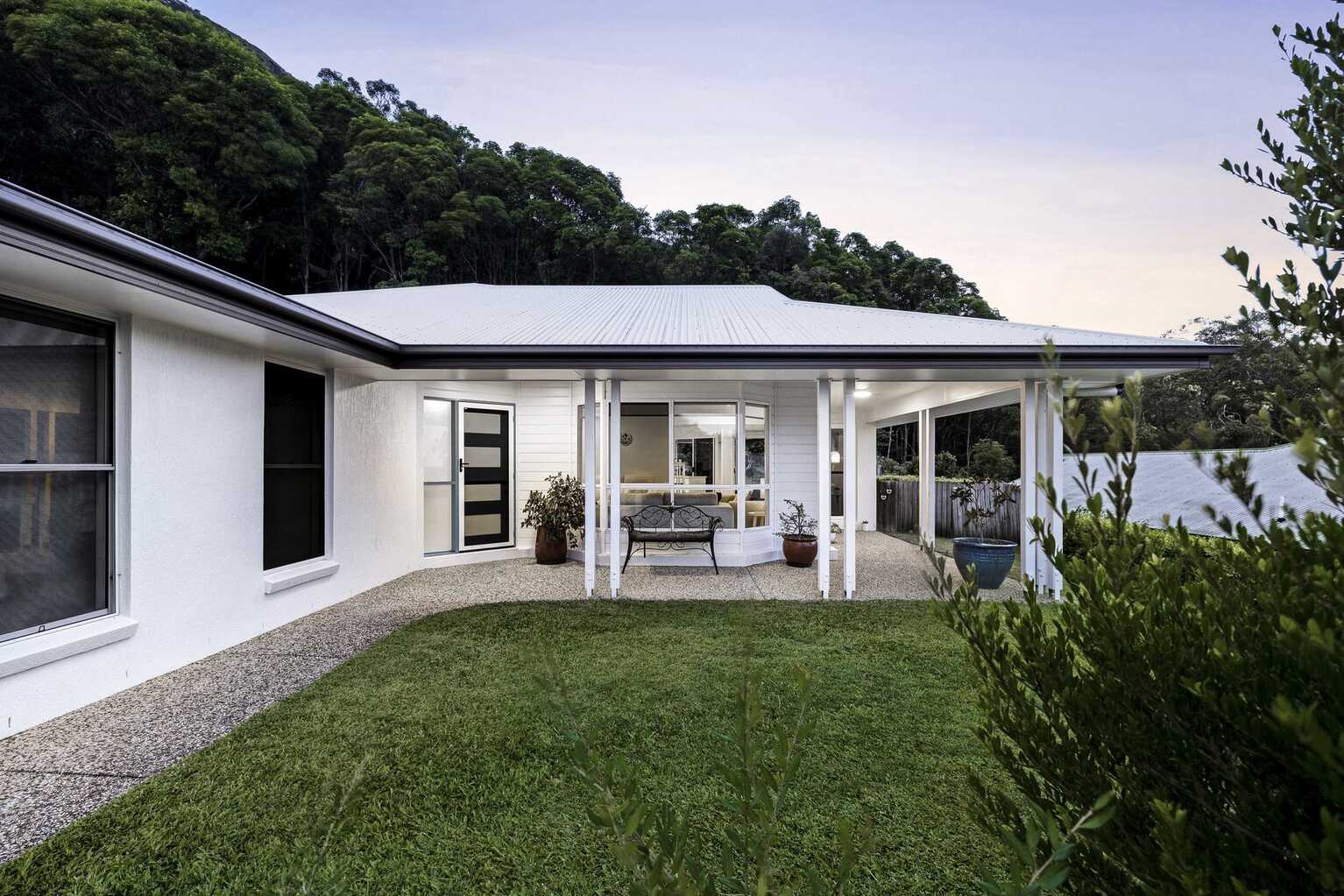 12 Dharalee Court Mount Coolum 12 Dharalee Court Mount Coolum