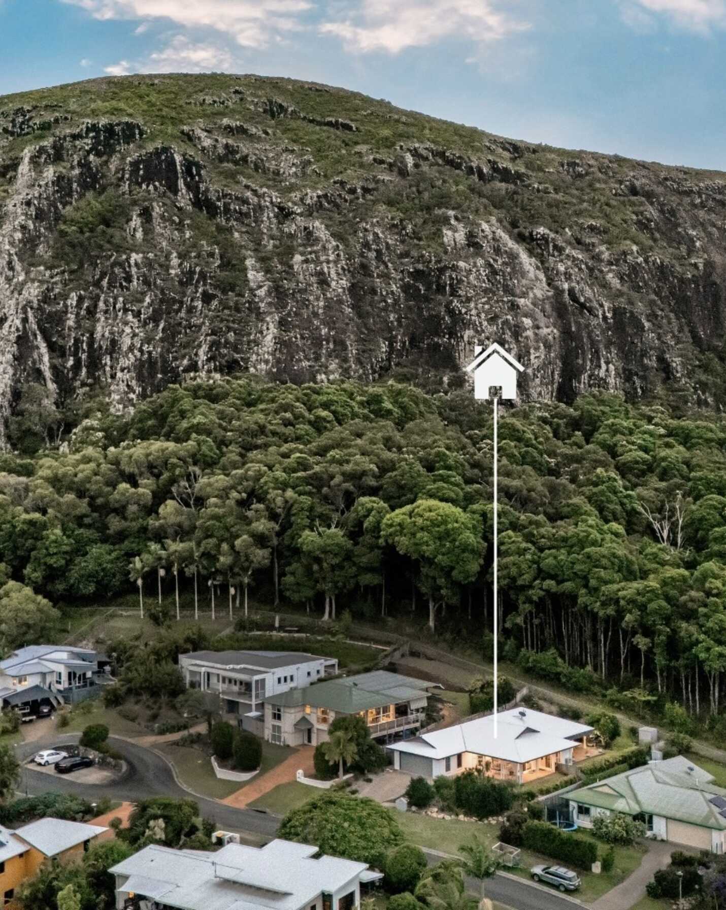 12 Dharalee Court Mount Coolum, Coolum - Thumbnail 2