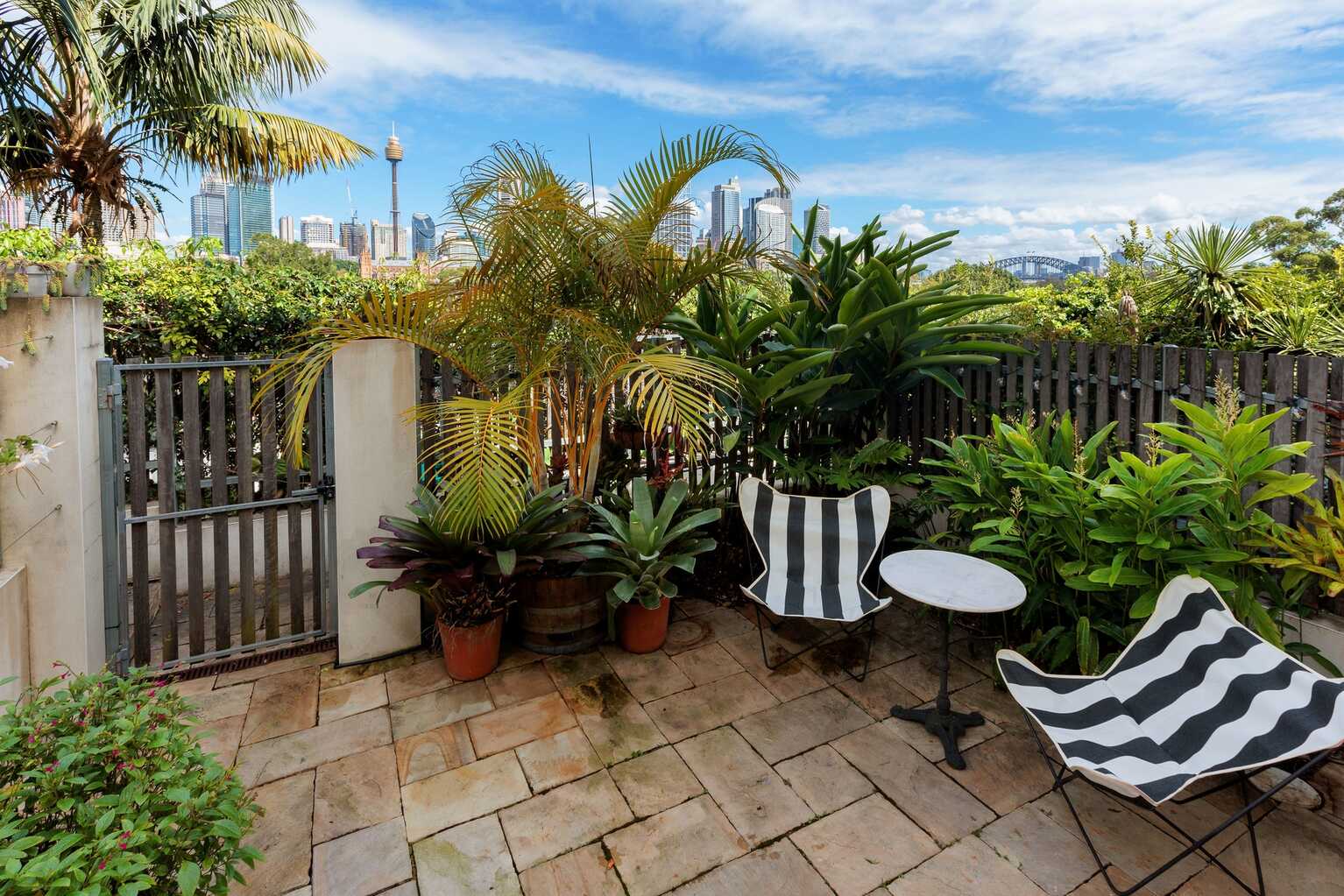 143 Brougham Street Woolloomooloo 143 Brougham Street Woolloomooloo