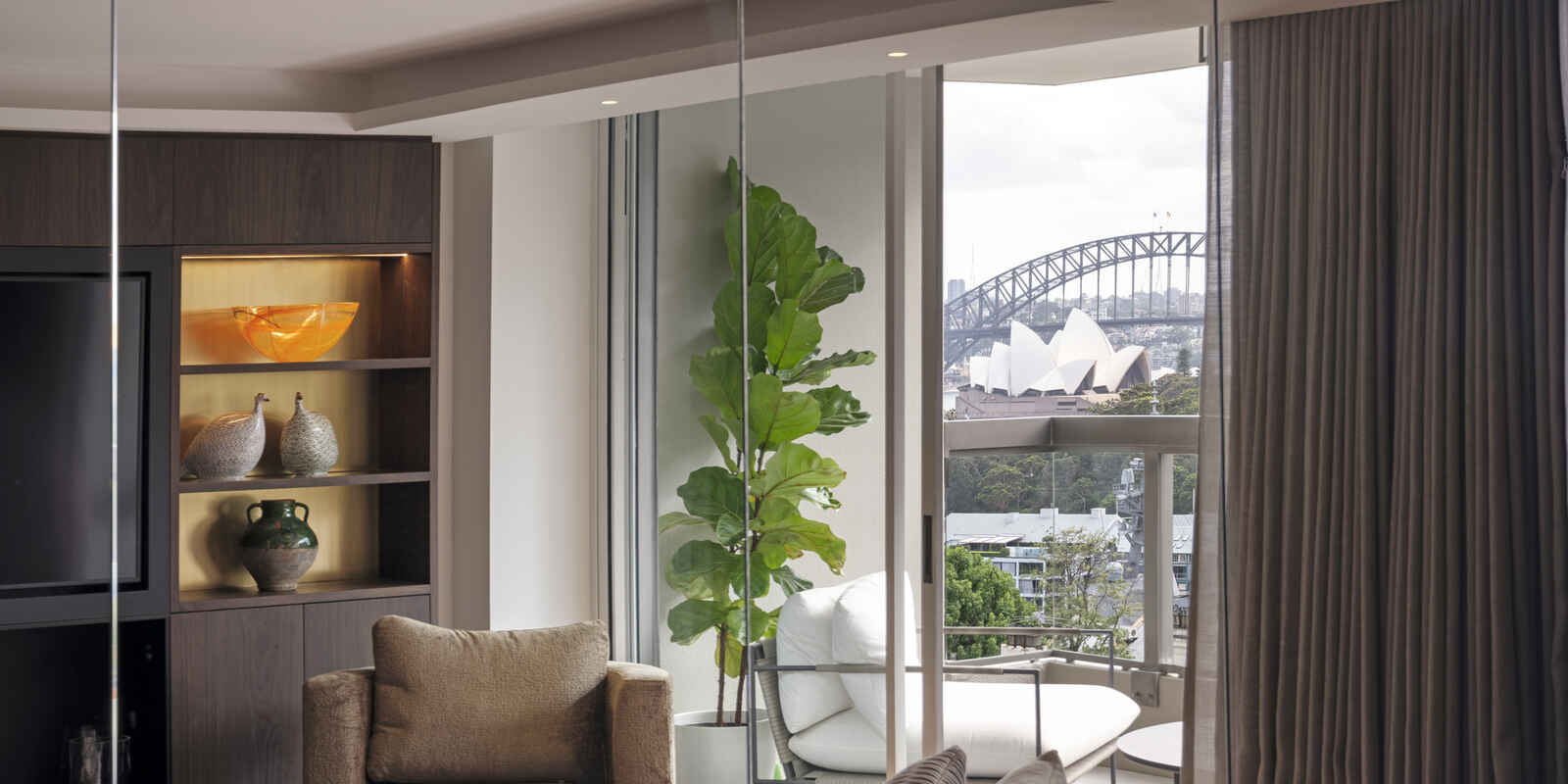 Apartment Rockwall Crescent Potts Point