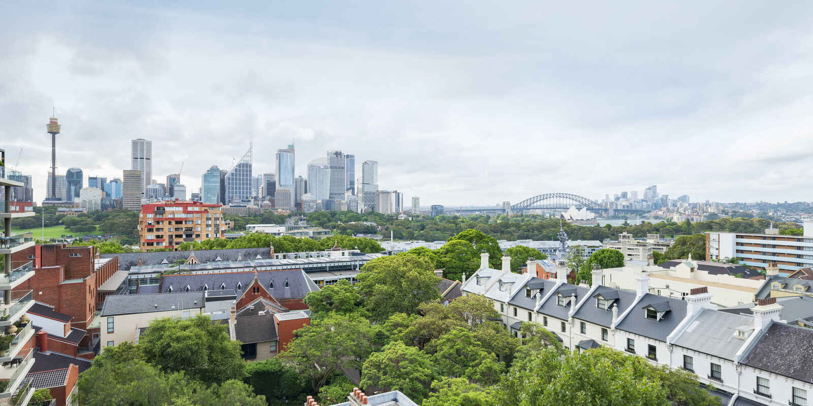 Apartment Rockwall Crescent Potts Point