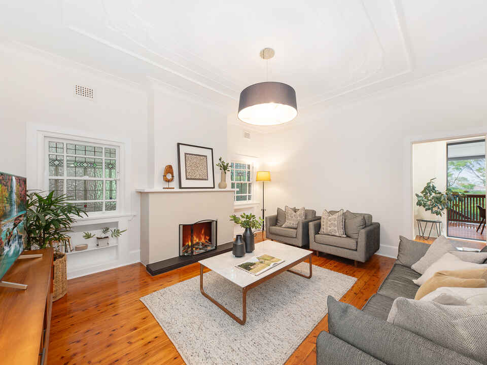 18 Baringa Road Northbridge