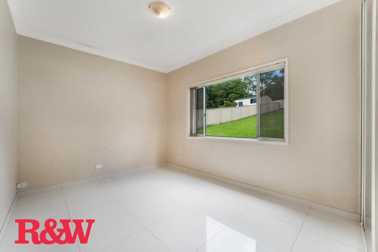 32 Donaldson Street Bradbury 32 Donaldson Street Bradbury