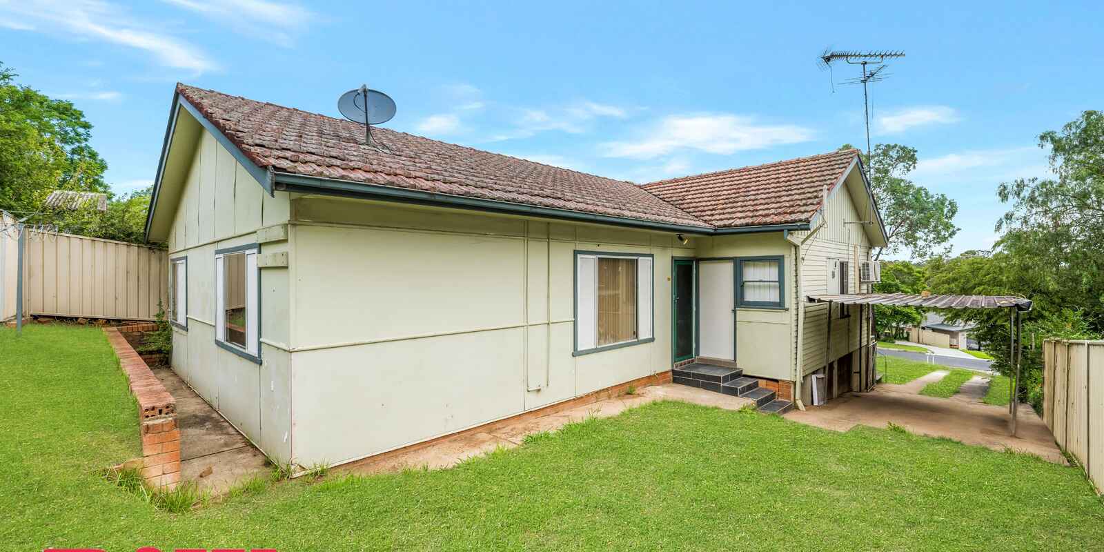 32 Donaldson Street Bradbury 32 Donaldson Street Bradbury