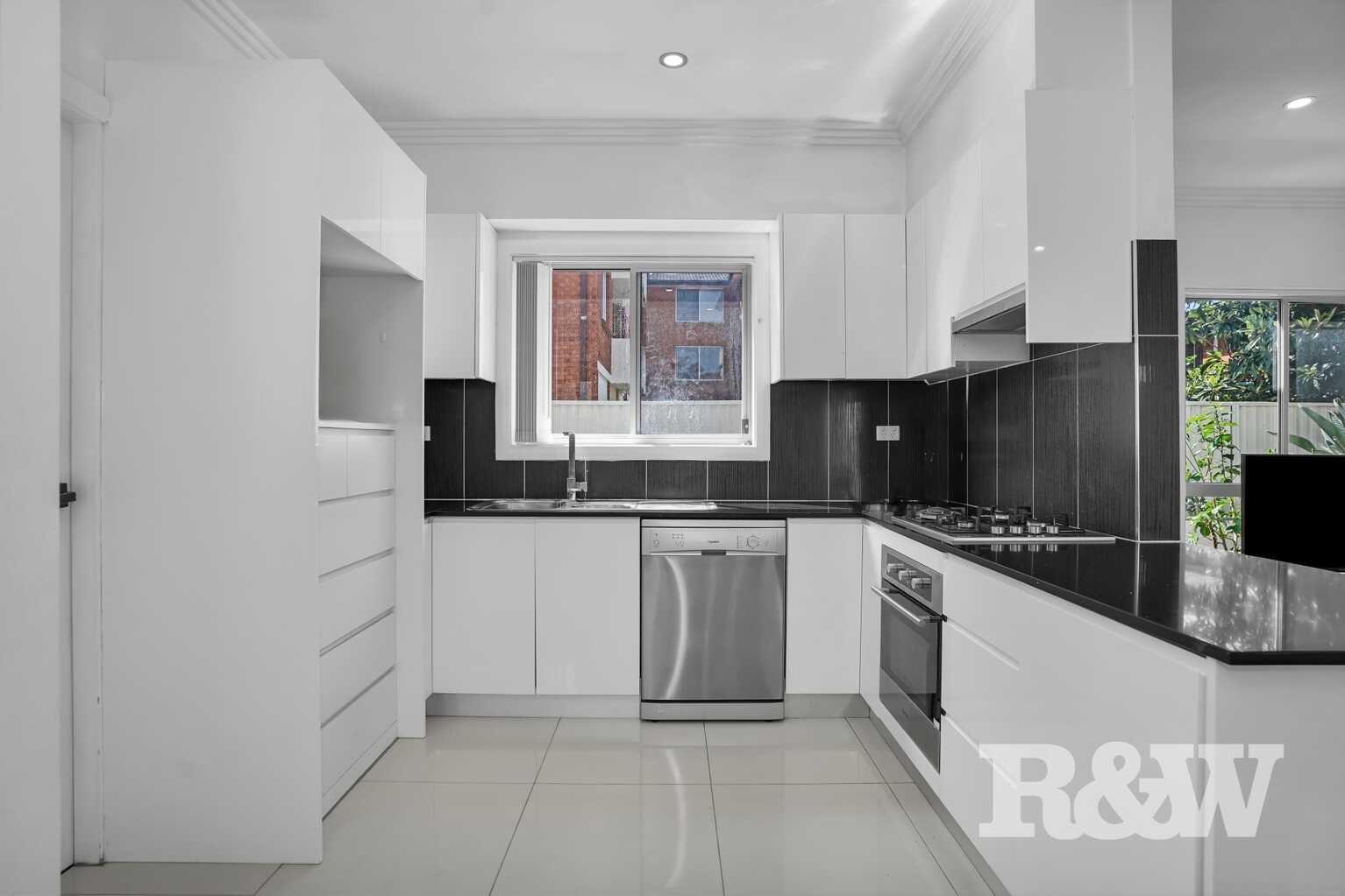 4/149 Elizabeth Drive Liverpool 4/149 Elizabeth Drive Liverpool