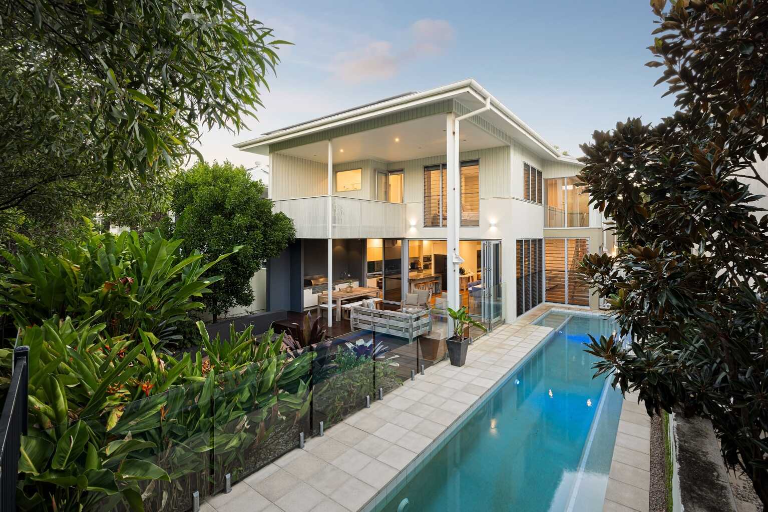 5 Whitehaven Parade Yaroomba