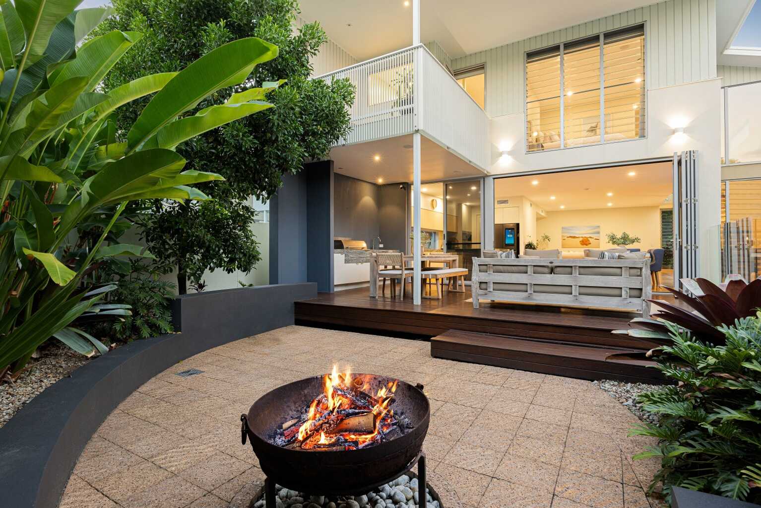 5 Whitehaven Parade Yaroomba