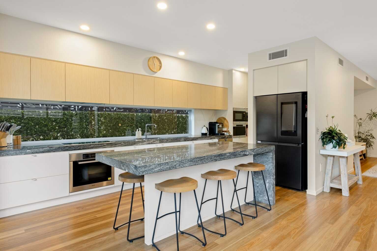 5 Whitehaven Parade Yaroomba