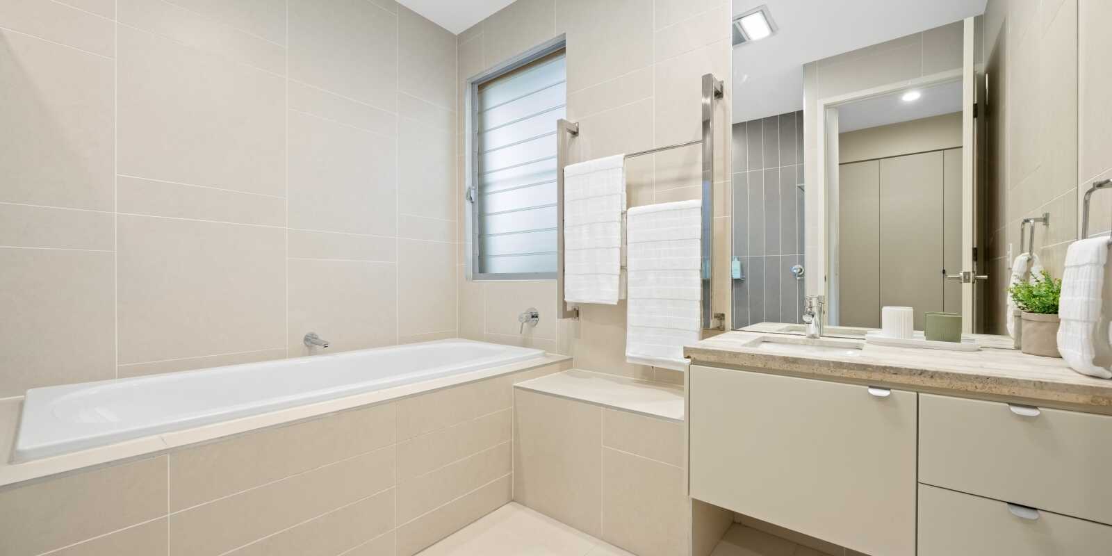 5 Whitehaven Parade Yaroomba