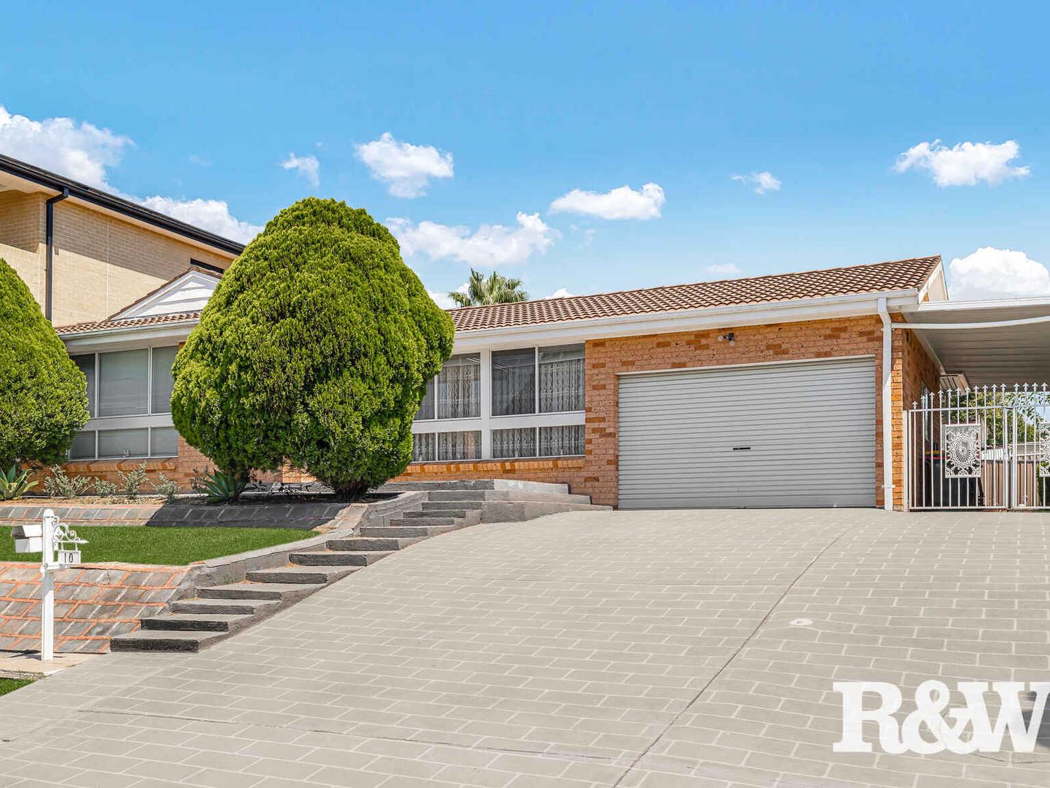 10 Fairburn Crescent Minchinbury 10 Fairburn Crescent Minchinbury